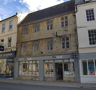 2 And 4, Dyer Street (building in Cirencester, Cotswold, Gloucestershire, UK)