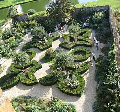 The Garden, Broughton Castle