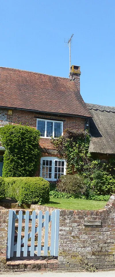 Grade II listed former farmhouse in Shalbourne, Wiltshire. Listed as "25".
.mw-parser-output .messagebox{margin:4px 0;width:auto;border-collapse:collapse;border:2px solid var(--border-color-progressive,#6485d1);background-color:var(--background-color-neutral-subtle,#fbfcff);color:var(--color-base,#202122);box-sizing:border-box;border-inline-start-width:8px}.mw-parser-output .messagebox.mbox-small{font-size:88%;line-height:1.25em}.mw-parser-output .mbox-warning,.mw-parser-output .mbox-speedy{border:2px solid var(--border-color-error,#b22222);background:var(--background-color-error-subtle,#ffdbdb);border-inline-start-width:8px}.mw-parser-output .mbox-serious,.mw-parser-output .mbox-delete,.mw-parser-output .mbox-stop{border:2px solid var(--border-color-error,#b22222);border-inline-start-width:8px}.mw-parser-output .mbox-issue,.mw-parser-output .mbox-content{border:2px solid #f28500;background:var(--background-color-warning-subtle,#ffe);border-inline-start-width:8px}.mw-parser-output .mbox-query,.mw-parser-output .mbox-style{border:2px solid #f4c430;background:var(--background-color-warning-subtle,#ffe);border-inline-start-width:8px}.mw-parser-output .mbox-shit{border:2px solid #960;border-inline-start-width:8px}.mw-parser-output .mbox-license{border:2px solid #88a;border-inline-start-width:initial}.mw-parser-output .mbox-legal{border:2px solid var(--border-color-notice,#666);background:var(--background-color-base,#fff);border-inline-start-width:8px}.mw-parser-output .mbox-honor{border:2px solid #ca3;background:var(--background-color-warning-subtle,#fcf4db);border-inline-start-width:8px}.mw-parser-output .mbox-growth{border:2px solid #8d4;background:var(--background-color-success-subtle,#d5fdf4);border-inline-start-width:8px}.mw-parser-output .mbox-move{border:2px solid #93c;border-inline-start-width:8px}.mw-parser-output .mbox-protection,.mw-parser-output .mbox-message{border:2px solid var(--border-color-base,#aaa);border-inline-start-width:8px}.mw-parser-output .messagebox .mbox-text{border:none;padding:0.25em 0.9em;width:100%}.mw-parser-output .messagebox .mbox-image{border:none;padding:2px 0 2px 0.9em;text-align:center}.mw-parser-output .messagebox .mbox-imageright{border:none;padding:2px 0.9em 2px 0;text-align:center}.mw-parser-output .messagebox .mbox-empty-cell{border:none;padding:0;width:1px}.mw-parser-output .messagebox .mbox-invalid-type{text-align:center}@media(min-width:720px){.mw-parser-output .messagebox{margin:4px 10%}.mw-parser-output .messagebox.mbox-small{clear:right;float:right;margin:4px 0 4px 1em;width:238px}}body.skin--responsive .mw-parser-output table.messagebox img{max-width:none!important}Wikidata has entry 25 Kingston Road (Q26285498) with data related to this item.