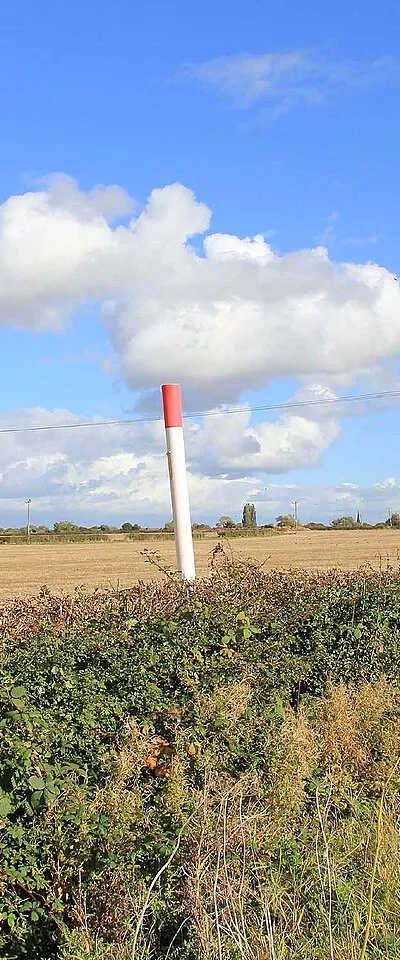 Gas pipeline marker on Taylor's Lane