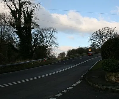 A429 at Fossebridge A 14% climb out of Fossebridge towards Northleach.