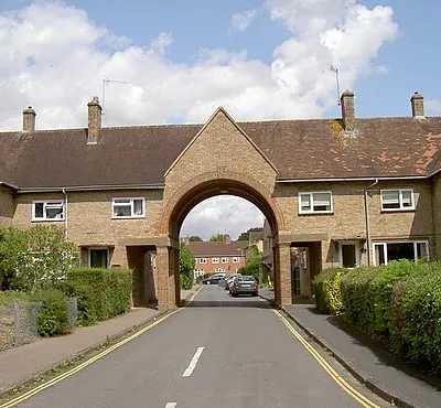 Arched road