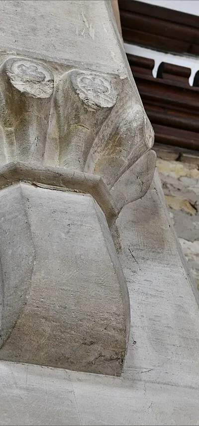 Barcheston, St. Martin's Church: Chancel arch capital 1