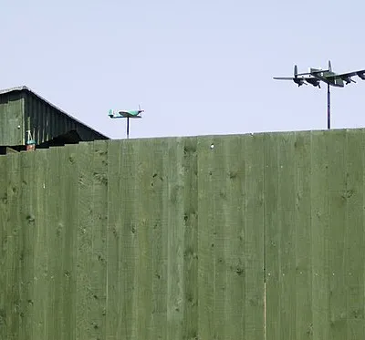 Tatatatatatatatata WWII recreated in this garden in Wychford