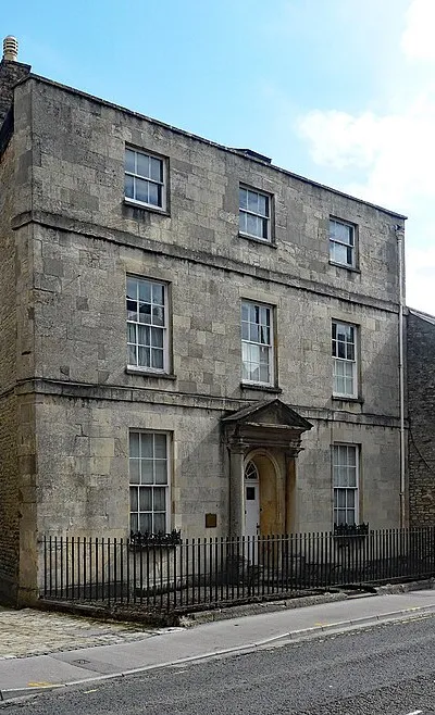 33 Dyer Street, Cirencester