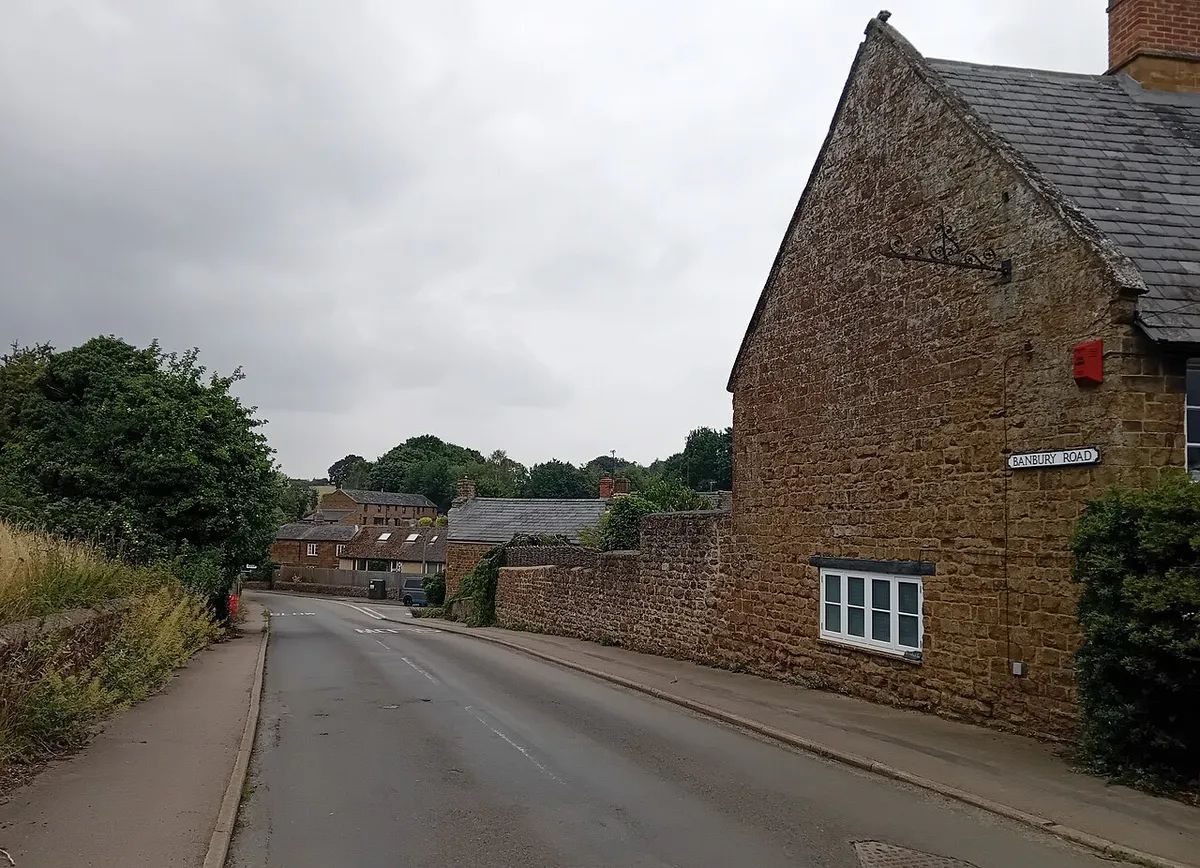 Banbury Road, North Newington