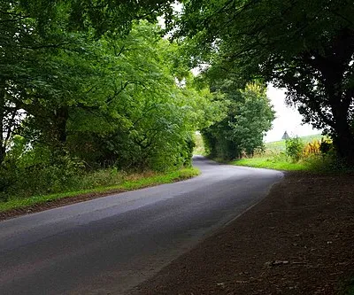 Minor road to Hinton Parva at Foxhill, Wilts