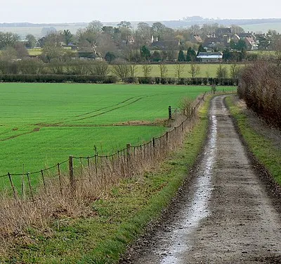 Road to Avebury Trusloe from Windmill Hill