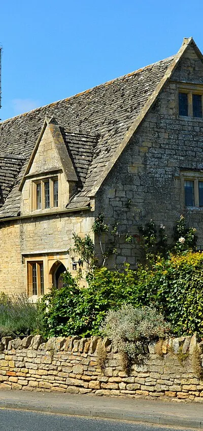 Berkeley Cottages, Overbury