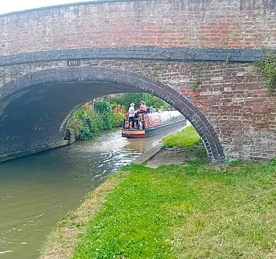 Boat on the Oxford Canal at Somerton