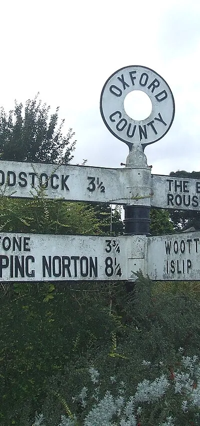 Direction Sign – Signpost on the B4027 in Glympton