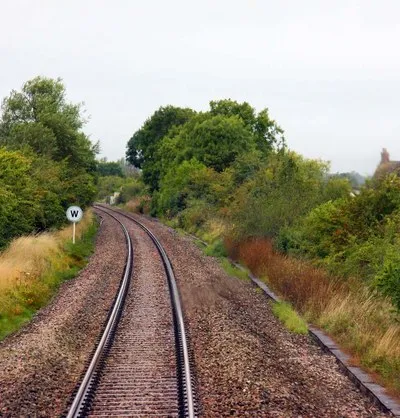 Approaching Collins Lane Crossing