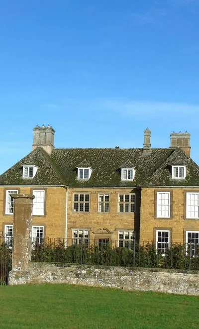 Arlescote House