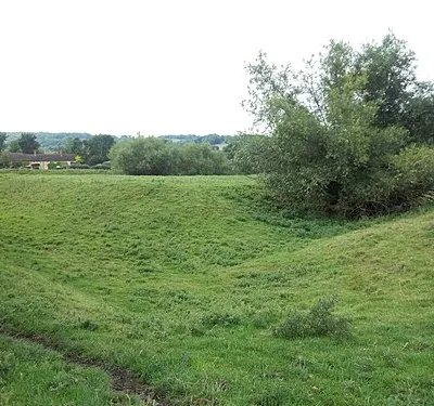 Castle moat [1]