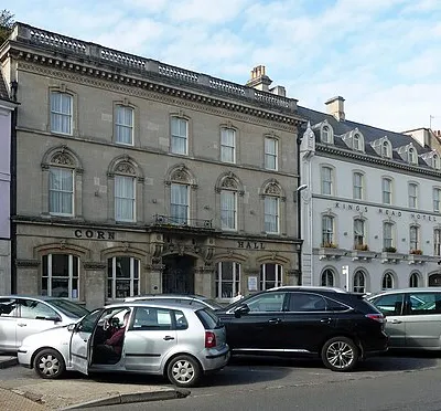 24-26 Market Place, Cirencester