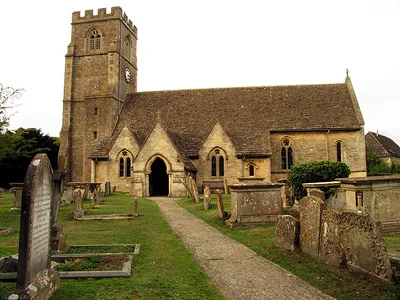 St Mary's at Hullavington. This square is mostly farmland but also contains the village of Hullavington. The church is in the southern half of the square.