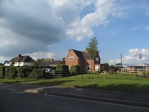 Banbury Road, Ettington