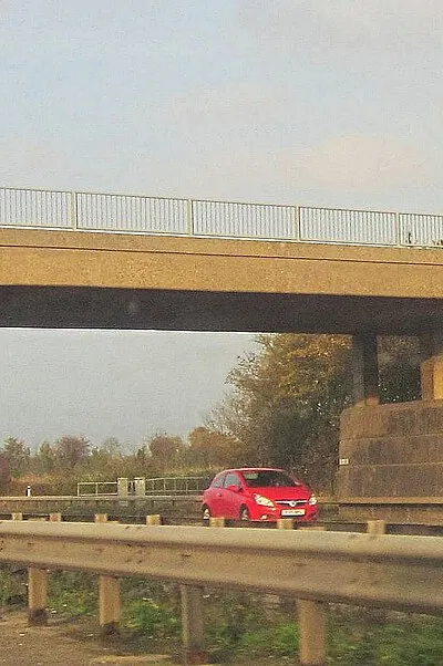 Bridge across M5 near Fiddington