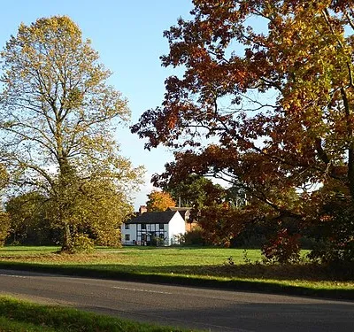Cottage beside the Guarlford Road