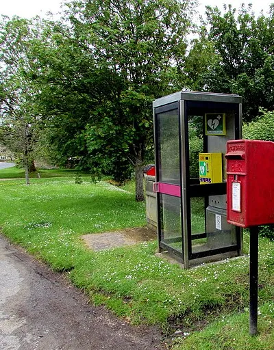 Defibrillator in a former phonebox, Ewen