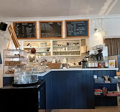 Arts Cafe Painswick interior