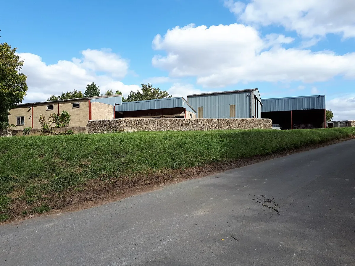 Agricultural buildings, Calcot