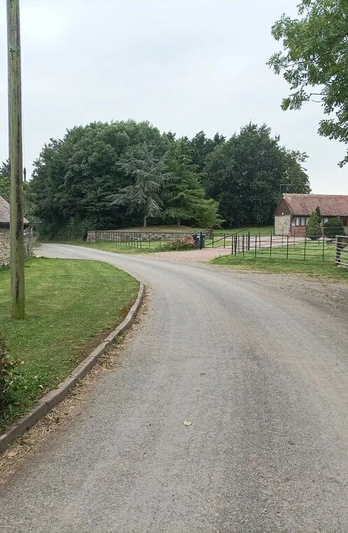 Hill End Court