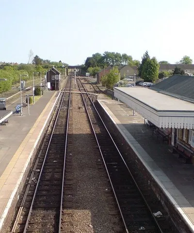 Moreton-in-Marsh Station, looking south