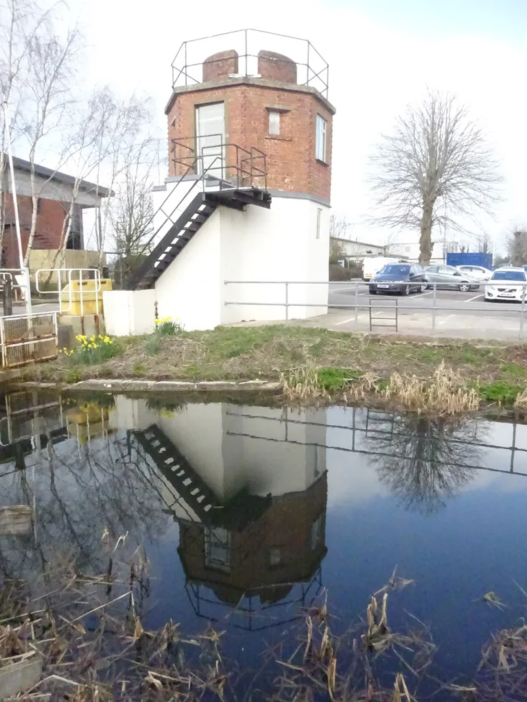 two-storey pillbox with a rooftop gun emplacement built during WW2 alongside the Stroudwater (canal). Currently being used as an information centre for the Cotswold Canal Trust
