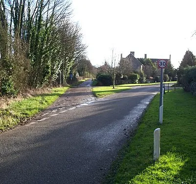 Follow the track The minor road runs from the Fosse Way A429, via Donnington to the A424.  The track bearing off to the left is a footpath to Stow-on-the-Wold.
