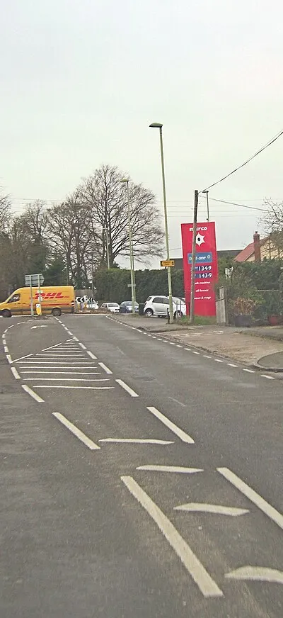 A417 junction with A4185