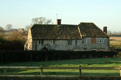 Cottages behind St. Mary's Church Taken from the churchyard.