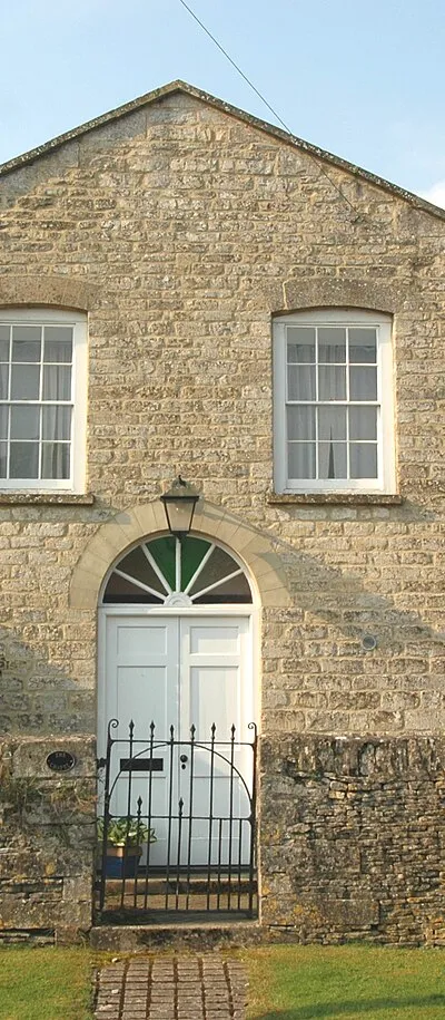 Former Methodist chapel, High Street, Ramsden, Oxfordshire, seen from north-northeast