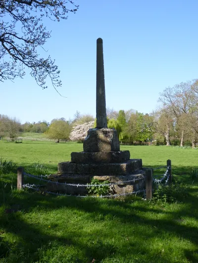 Cross outside churchyard