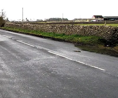 Cotswold drystone wall near Minchinhampton
