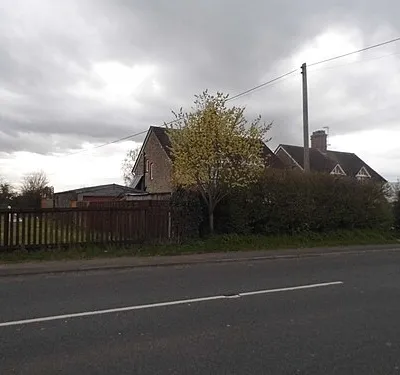 Houses on London Road, Pewsham