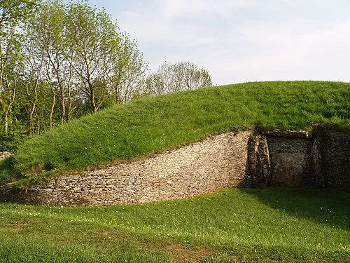 Picture of the front Chamber of Belas Knap