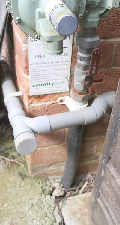Benchmark on 'Park House', Wykham Farm