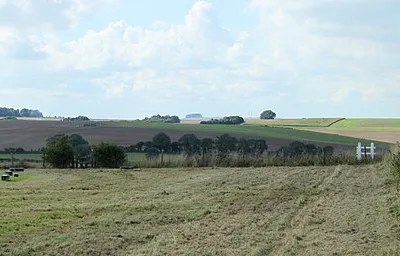 2010 : Beside the A4, top of Overton Hill