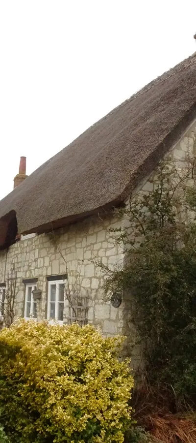 Double Cottage, Grade II listed house in Idstone, Oxfordshire