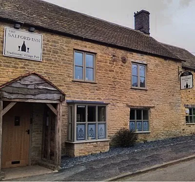 Bar, Restaurant, Accomadation