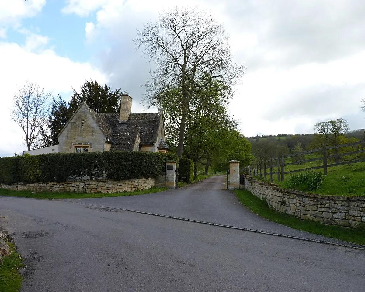 Bredon's Norton (1)