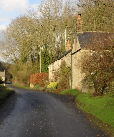 Approaching Fordwells