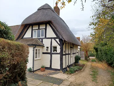 April Cottage and Robbins, Great Comberton, Worcestershire, England. 17th century, Grade II listed as April Cottage.