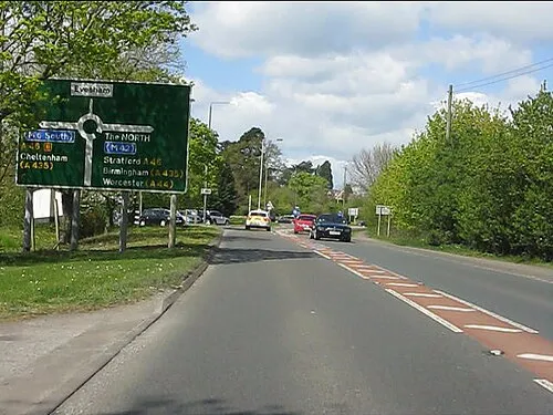 A44 approaches the Evesham bypass