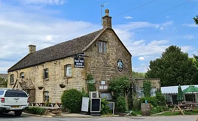 Half Way House, Keneton