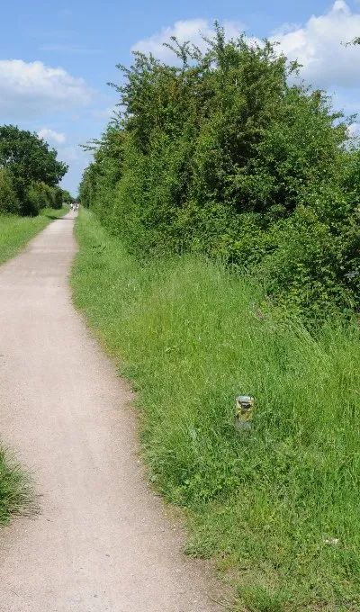 Airfield Crossing, The Greenway