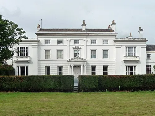Puckrup Hall, Twyning