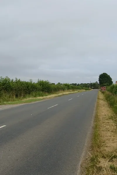 B4042 towards Malmesbury