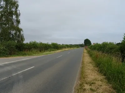 B4042 towards Malmesbury